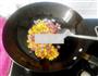 草莓菠萝炒饭的做法图解4