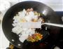 草莓菠萝炒饭的做法图解5