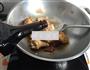 腐竹土豆烧翅根的做法图解3