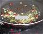 五彩豆角焖面的做法图解5