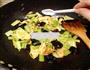 西芹木耳炒鸡蛋的做法图解6