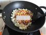 蘑菇香肠炒饭的做法图解7