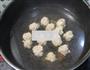 瓜片粉丝肉丸汤的做法图解5