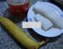 香蕉炒年糕的做法图解1