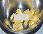 椰丝球的做法图解1