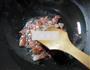 蒜薹腊肉炒雷笋的做法图解6