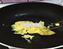 芝麻油炒鸡蛋的做法图解6