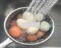 荠菜煮鸡蛋的做法图解2