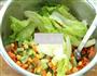 蔬菜沙拉的做法图解4