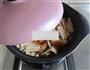 腐竹焖五花肉的做法图解7