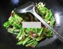 腊肉香干炒芹菜的做法图解7