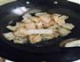 腊肉炒扁豆的做法图解3