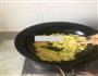 蔬菜鸡蛋炒饭的做法图解5