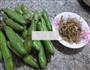 笋干菜蚕豆汤的做法图解1