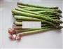 蒜泥拌芦笋的做法图解1