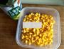 黄瓜玉米炒鸡丁的做法图解3