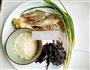 紫菜鲜虾粥的做法图解1