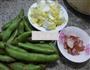 腊肉蚕豆炒娃娃菜的做法图解1