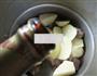 青菜土豆龙骨汤的做法图解5