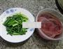 蒜薹炒猪腰的做法图解1