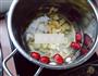 泥鳅栗子汤的做法图解6