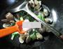 小白菜炒花蛤的做法图解8