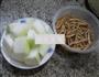 黄花菜烧冬瓜的做法图解1