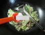 咸肉炒圆白菜的做法图解7