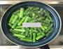腊肠炒芦笋的做法图解4