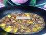 红烧肉炖土豆的做法图解13
