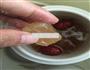 桃胶银耳羹的做法图解3