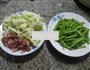 咸肉空心菜梗炒花菜的做法图解1