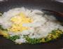 豌豆玉米蛋炒饭的做法图解4