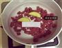 番茄牛肉奶酪面的做法图解2