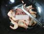 毛豆炒鲜虾的做法图解5