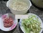 肉末圆白菜炒面的做法图解1