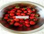 草莓罐头的做法图解1