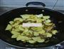 土豆炒豆角的做法图解9