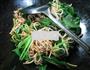 猪肉鸡蛋菠菜炒面的做法图解7
