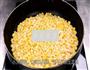 香煎玉米烙的做法图解3