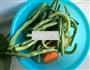 豆角杂锦烧肉丁的做法图解6