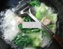 青菜冬瓜鸡腿汤的做法图解5
