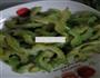 苦瓜青菜炒饼丝的做法图解1