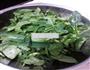 菠菜拌海虹的做法图解1