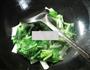 小白菜炒淡菜的做法图解3