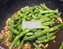 干煸四季豆的做法图解13