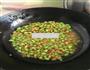 青豆萝卜干的做法图解4