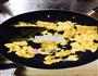 脆哨炒鸡蛋的做法图解5
