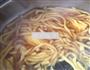 玉米面条的做法图解3