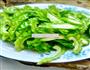 苦瓜炒土猪肉的做法图解2